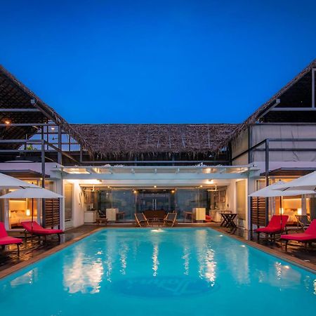 Stayvista At The Rain - River Villa With Infinity Pool Alappuzha 외부 사진