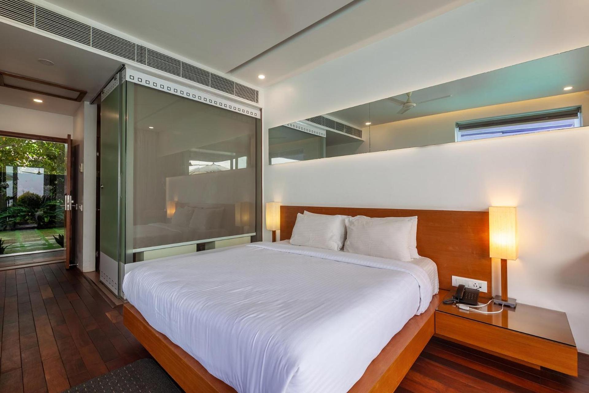 Stayvista At The Rain - River Villa With Infinity Pool Alappuzha 외부 사진