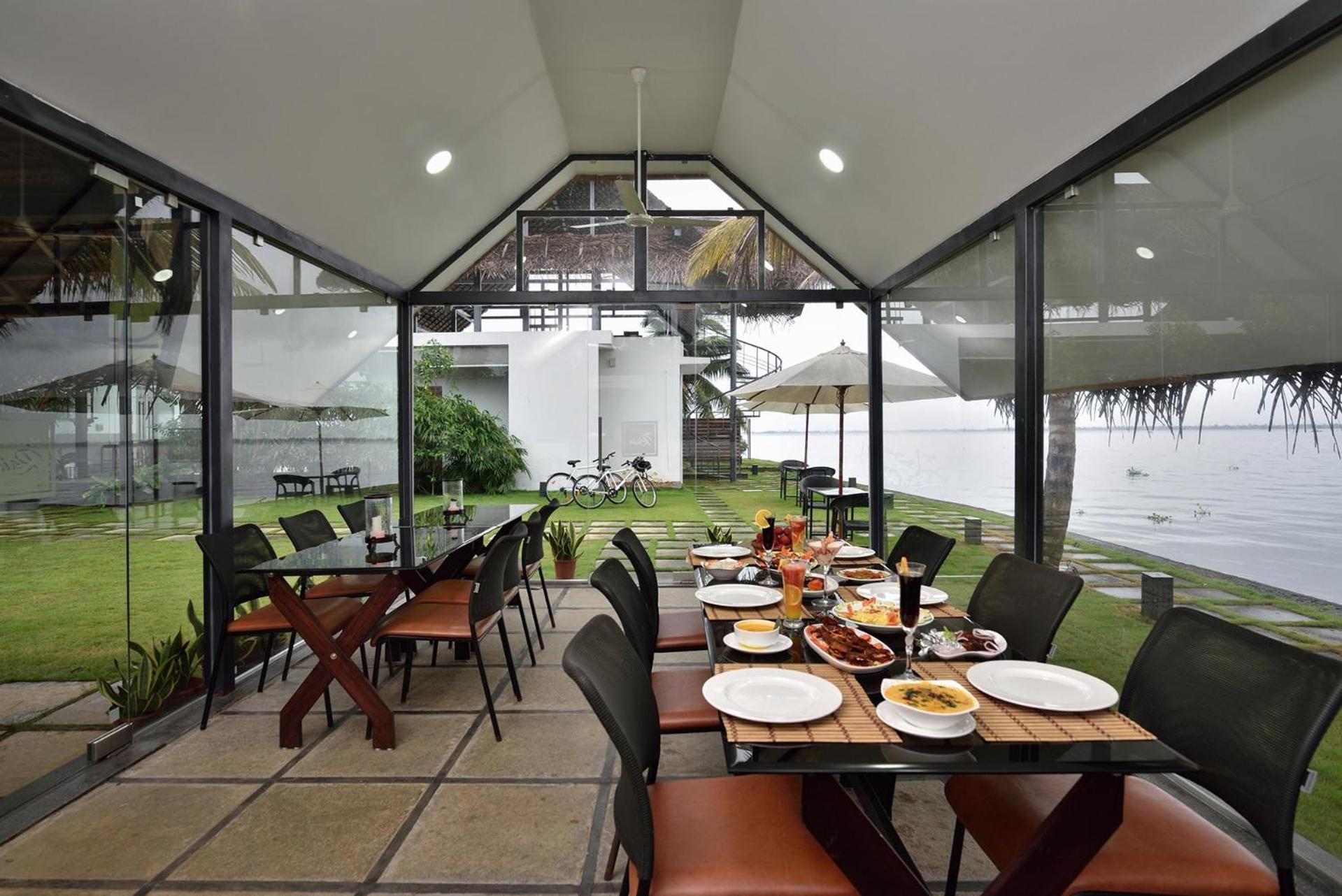 Stayvista At The Rain - River Villa With Infinity Pool Alappuzha 외부 사진